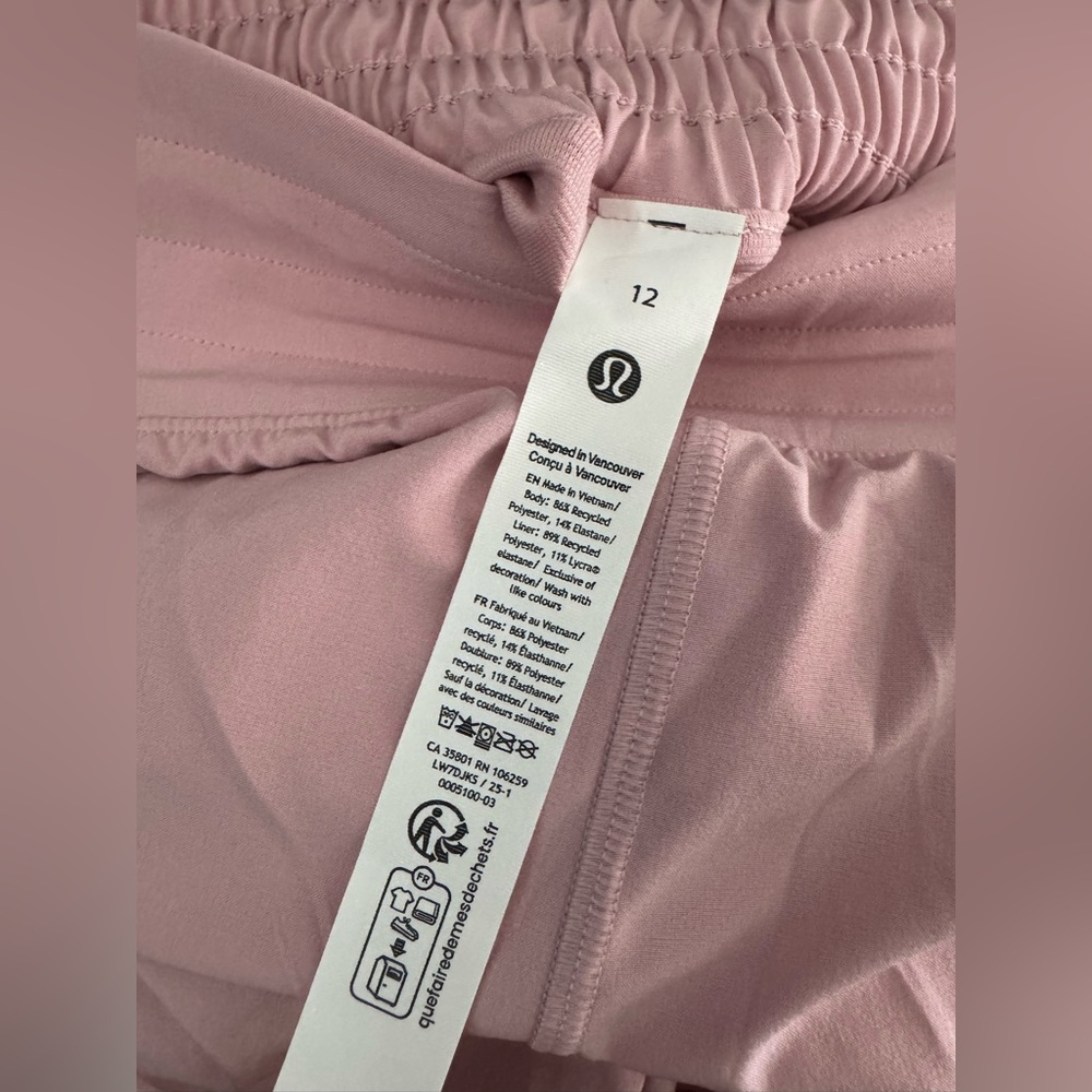 NWT LULULEMON - Pink Haze Hotty Hot HR Lined Short 4" - $68 - Size 12 - Picture 4 of 11